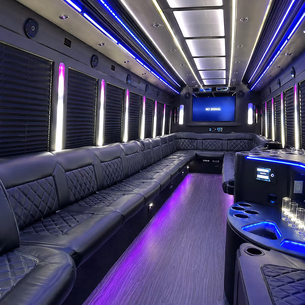 Baton Rouge Homecoming & Prom Party Bus Rentals